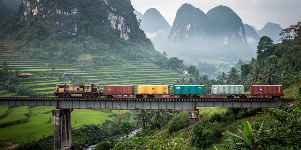 Rail from Vietnam via China: how your shipment keeps the preferential duty Rail from Vietnam via China: how your shipment keeps the preferential duty